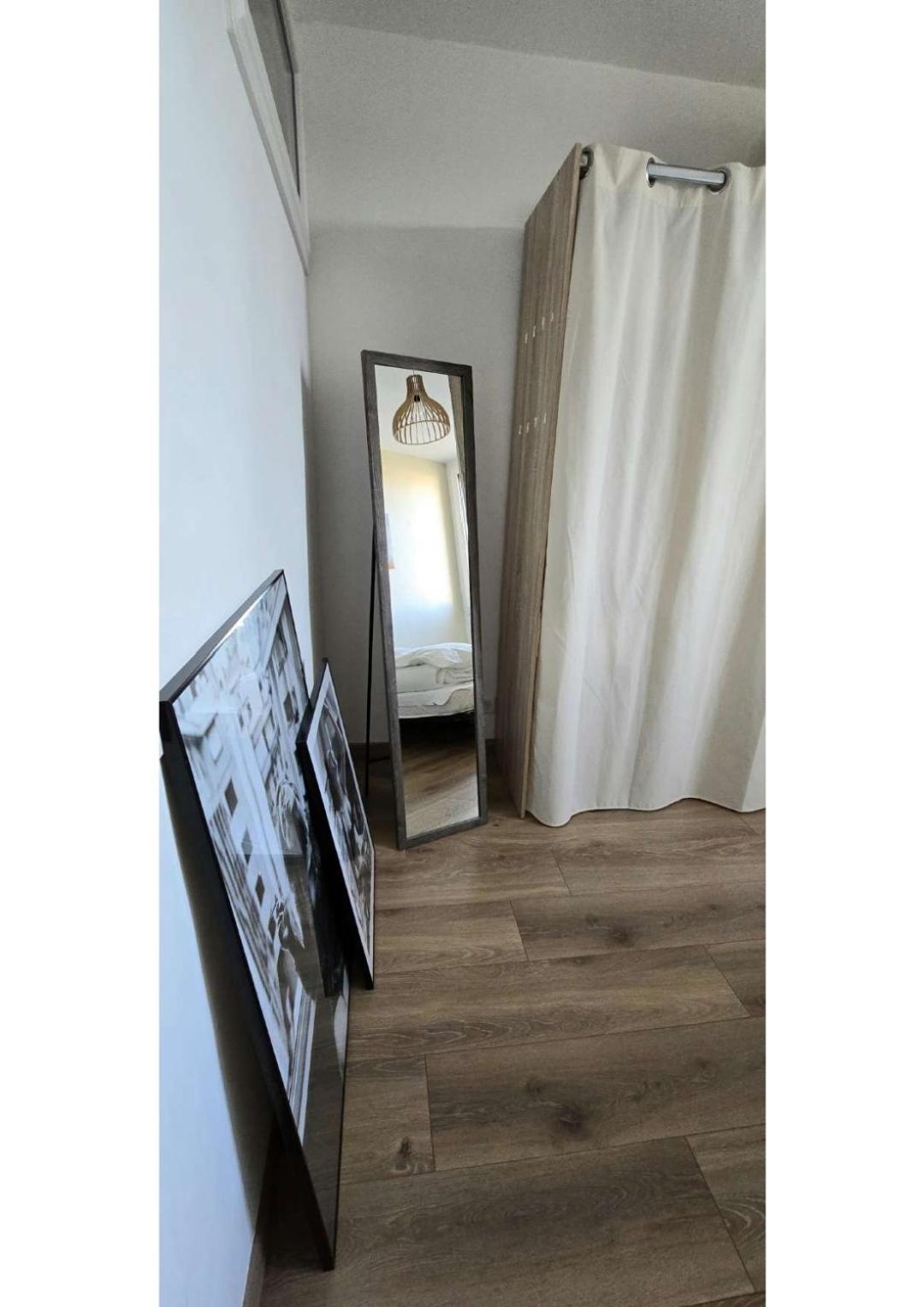 Апартаменты Superbe T3 Cosy, Parking Gratuit + Balcon Риом Экстерьер фото